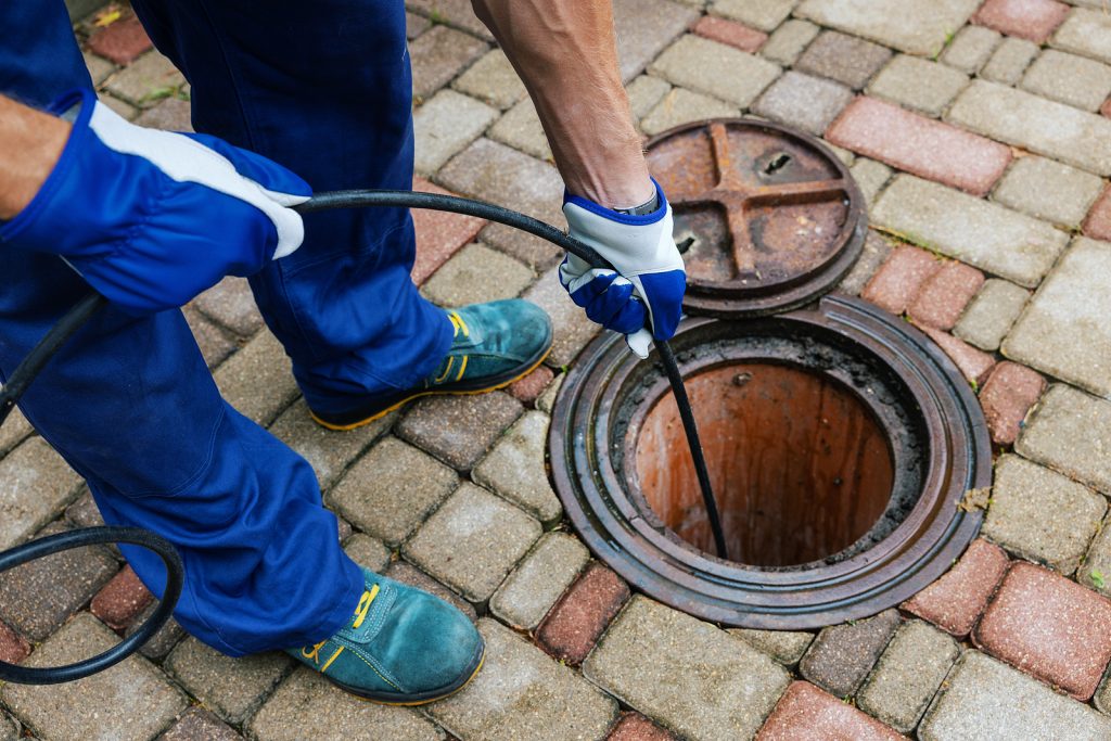 Jetting Clogged Drain Pipes – PROFESSIONAL JETTING